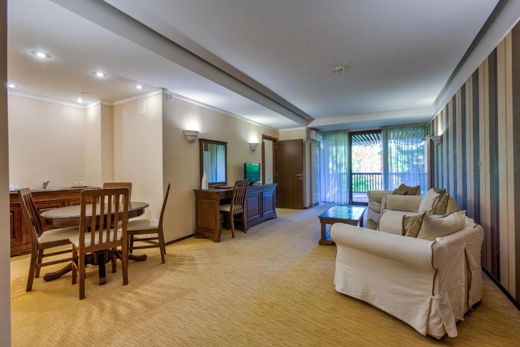 Alpin Resort Hotel Poiana Brasov Luaran gambar
