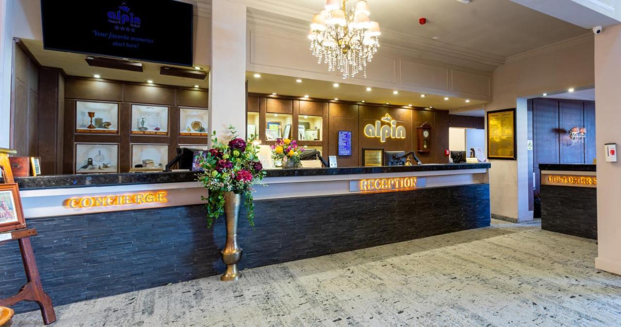 Alpin Resort Hotel Poiana Brasov Luaran gambar