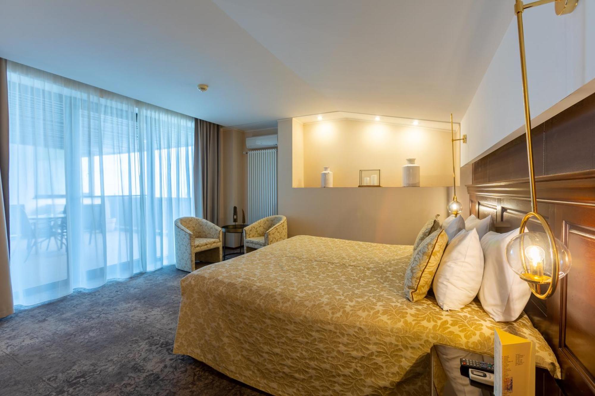 Alpin Resort Hotel Poiana Brasov Luaran gambar